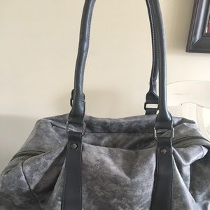 DL Activ tote bag used once